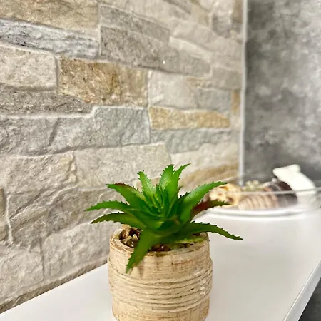 Sweet Apartment *