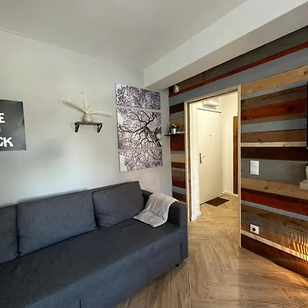 Anita's Sweet Apartment *