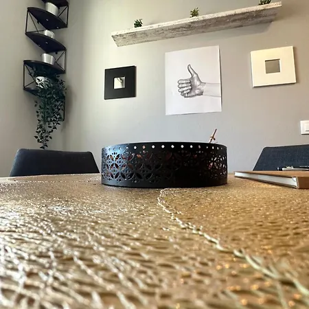 Sweet Apartment *